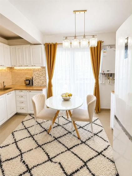 Apartament cu 3 camere decomandat în Valea Lupului