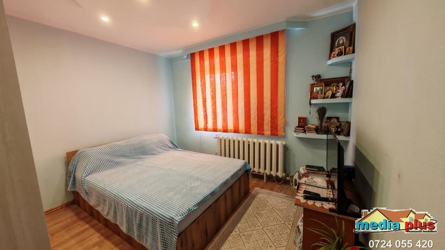 Garsonieră decomandată în Micro 40