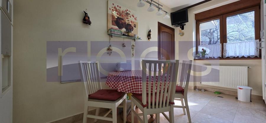 Casă individuală cu 5 camere cu Canalizare în Rosetti