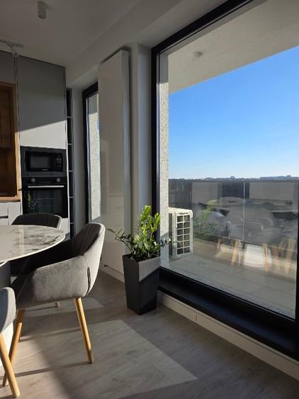 Apartament cu 2 camere semidecomandat, mobilat în Pipera
