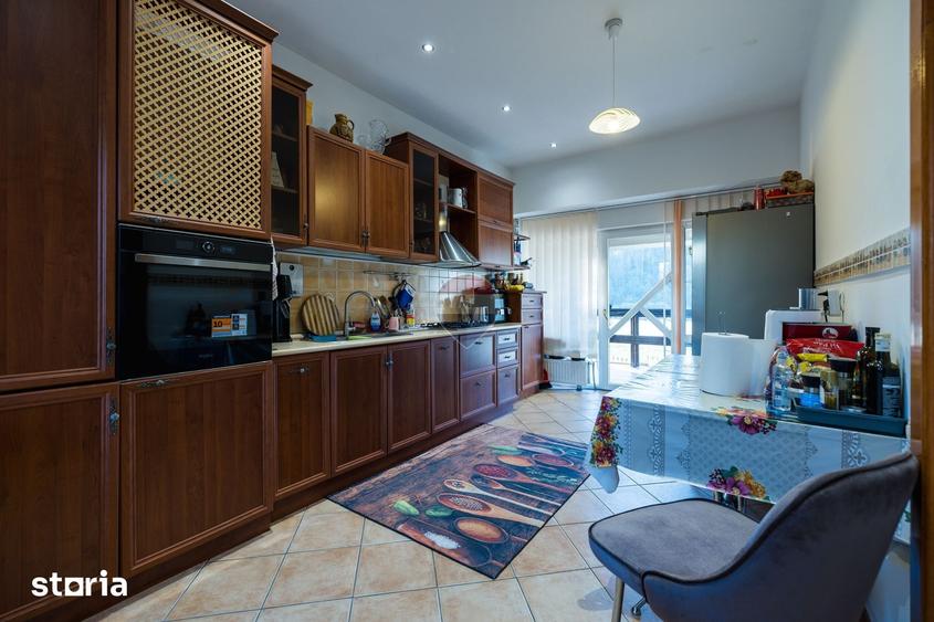 Casă cu 4 camere cu Teren 700 Mp în Bunloc