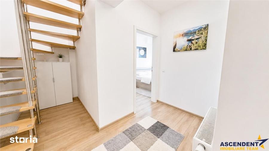 Apartament cu 3 camere decomandat în Tractorul