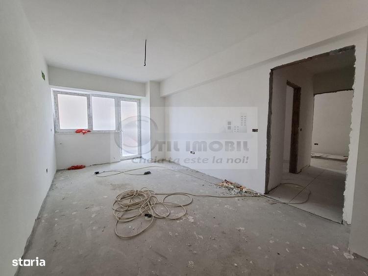 Apartament cu 2 camere decomandat în Galata
