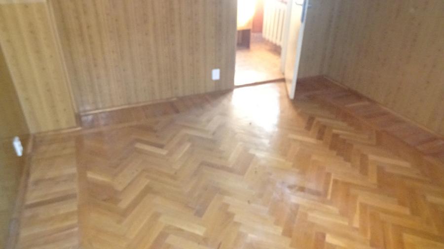 Casă cu 6 camere cu Teren 318 Mp în Crângului