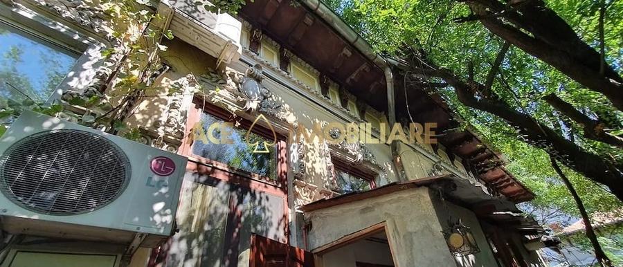 Apartament cu 3 camere semidecomandat, mobilat în Parcul Carol