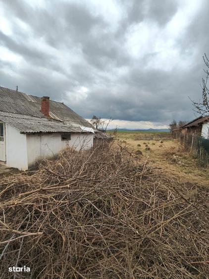 Teren de 2686 mp, în Girov