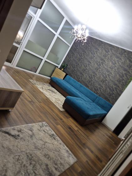 Apartament cu 3 camere decomandat în Militari