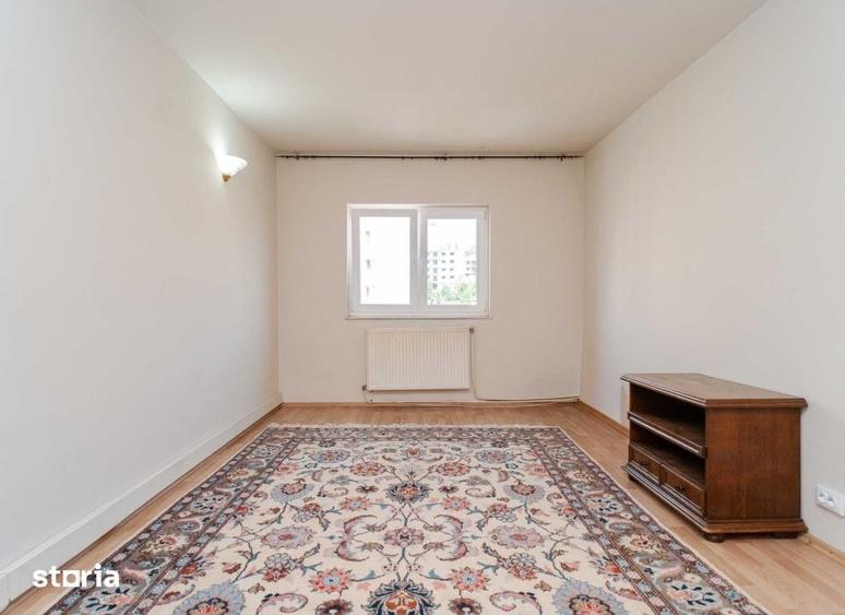 Apartament cu 3 camere în Păcurari