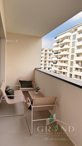 Apartament cu 2 camere semidecomandat, mobilat în Florești