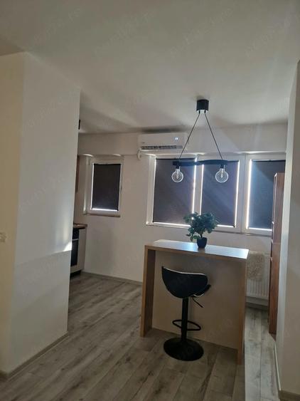 Garsonieră decomandată în Exterior Vest