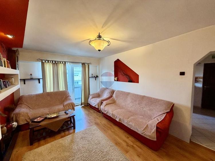 Apartament cu 3 camere decomandat în Ultracentral