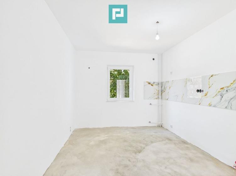 Apartament cu 3 camere decomandat în Decebal