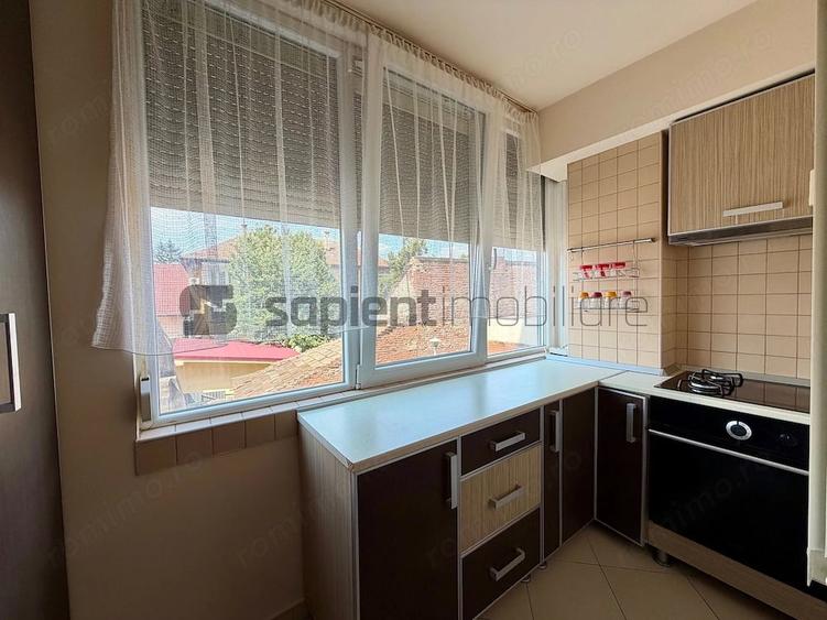 Apartament cu 3 camere | Pia?a Ceta?ii Centru Civic, Oradea - 11