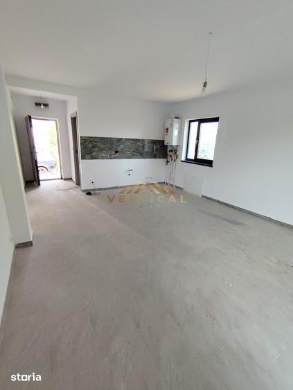 Casă cu 3 camere cu Teren 305 Mp în Berceni