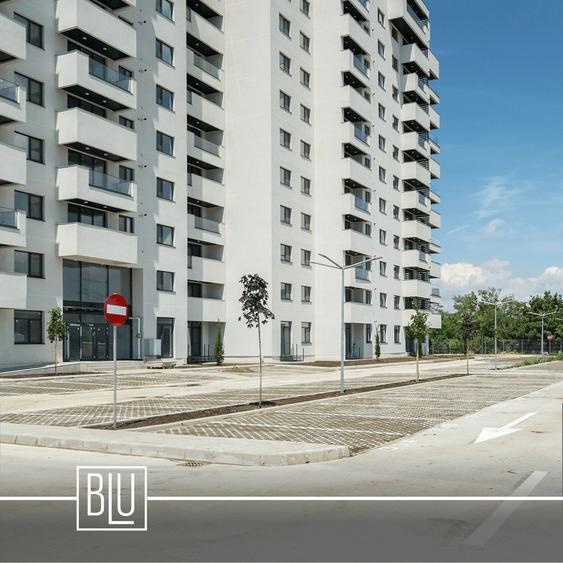 Apartament cu 3 camere decomandat în Drumul Taberei