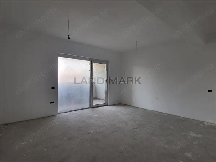 Apartament cu 5 camere în Central