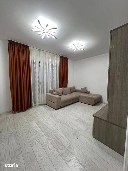 Apartament cu 2 camere, mobilat în Central