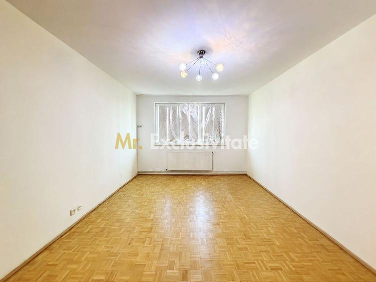 Apartament cu 3 camere decomandat în Trivale