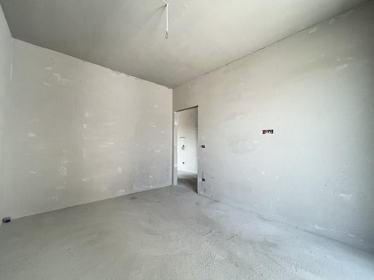 Apartament cu 2 camere decomandat în Giroc