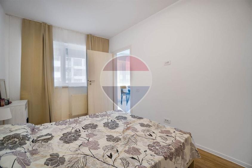 Apartament cu 2 camere semidecomandat, mobilat în Sânpetru