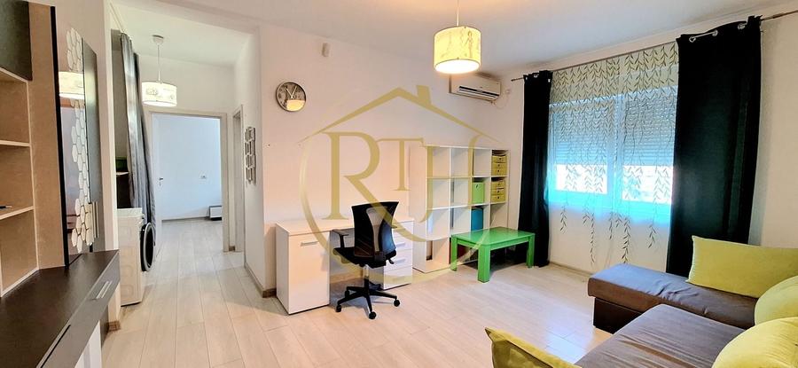 Apartament cu 2 camere semidecomandat, mobilat în Giroc
