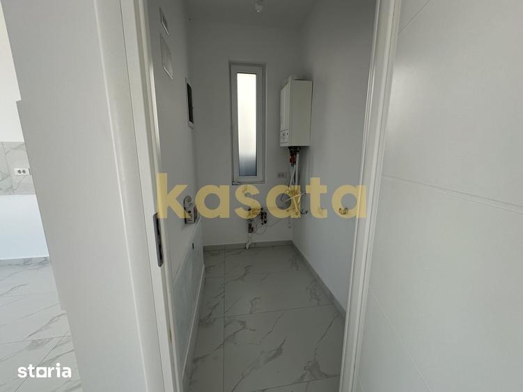 Casă cu 4 camere cu Teren 400 Mp în Domnești