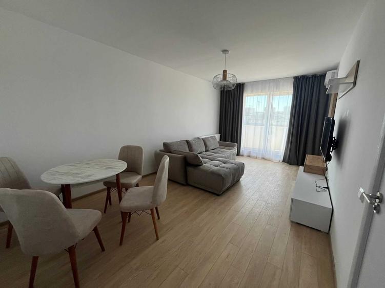 Apartament cu 2 camere decomandat în Central