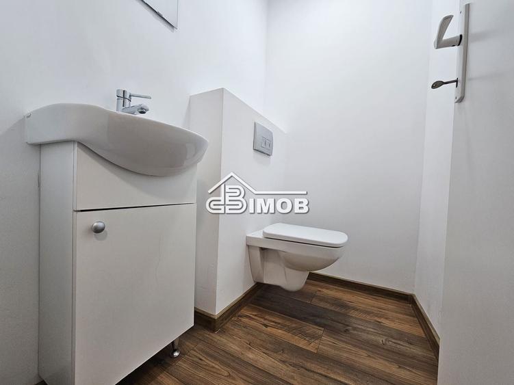 Casă individuală cu 4 camere cu Canalizare în Exterior Nord