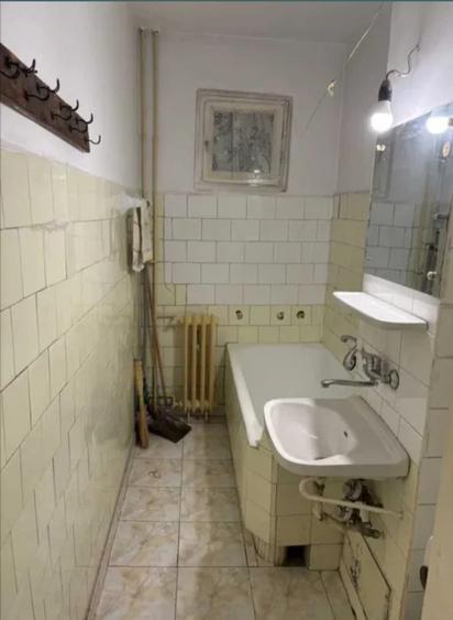 Apartament cu 2 camere semidecomandat în Zalhanaua