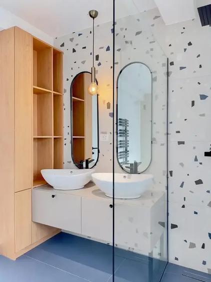 Penthouse cu 3 camere în Central