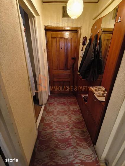 Apartament 3 camere cf1 decomandat zona Micro 3 - 5