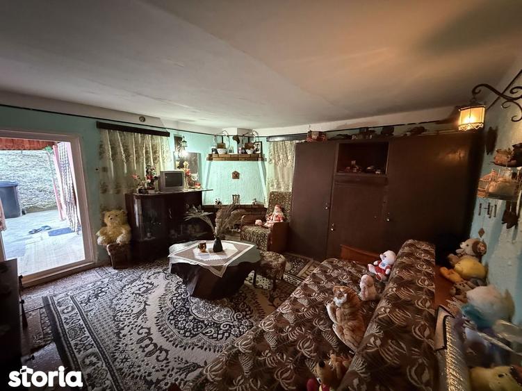 Casa demolabila ?i teren 800mp cu toate utilita?ile deschidere 26,5mp - 7