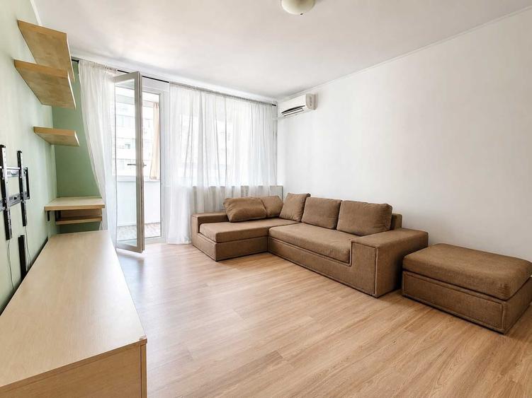 Apartament cu 2 camere decomandat în Baba Novac