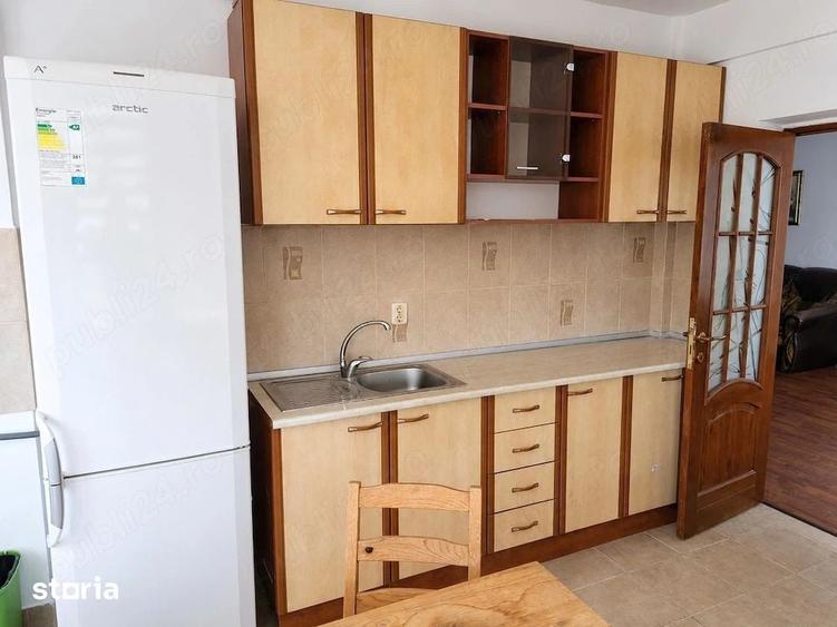 Apartament cu 2 camere semidecomandat în Grivița