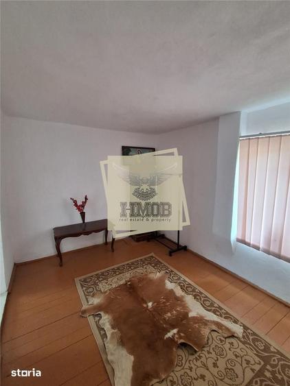 Casă cu 3 camere cu Teren 1850 Mp în Șelimbăr