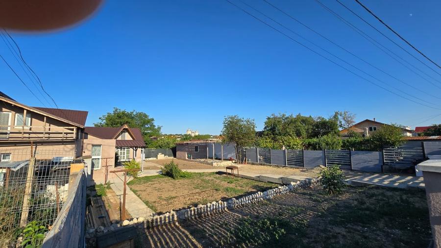Casă individuală cu 3 camere cu Teren 700 Mp în Poarta Albă