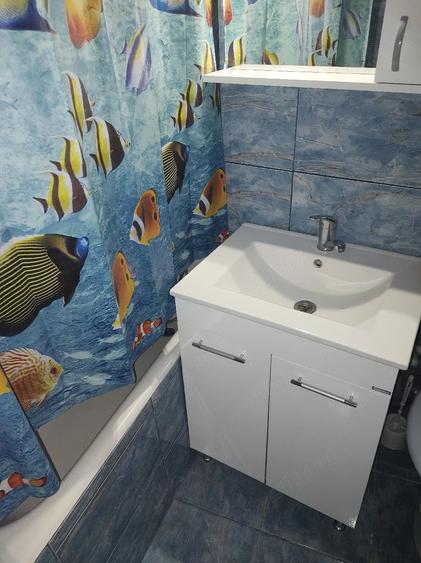 Garsonieră decomandată în Brazi