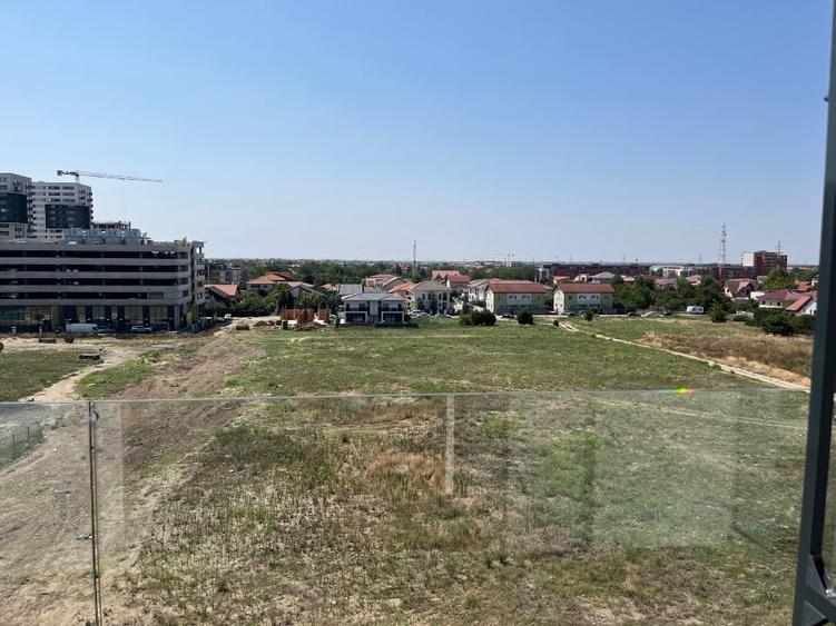 Apartament cu 3 camere decomandat, mobilat în Torontalului