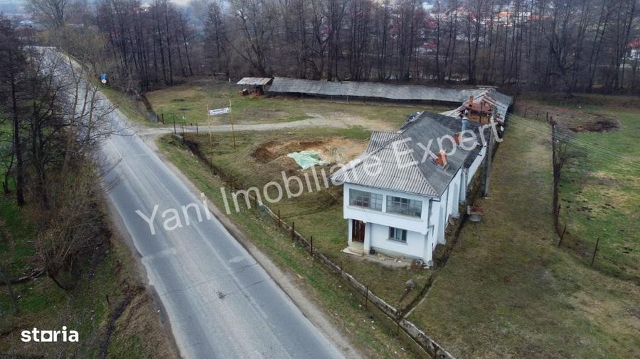 Spațiu comercial, de 589 mp, în Mușătești