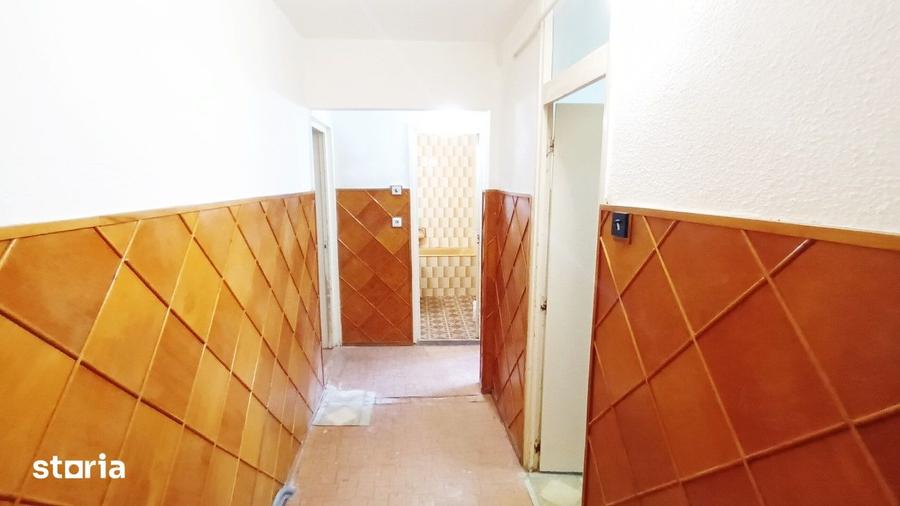 Apartament cu 3 camere decomandat în Zorilor