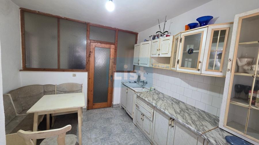 Apartament cu 2 camere decomandat în Kiseleff