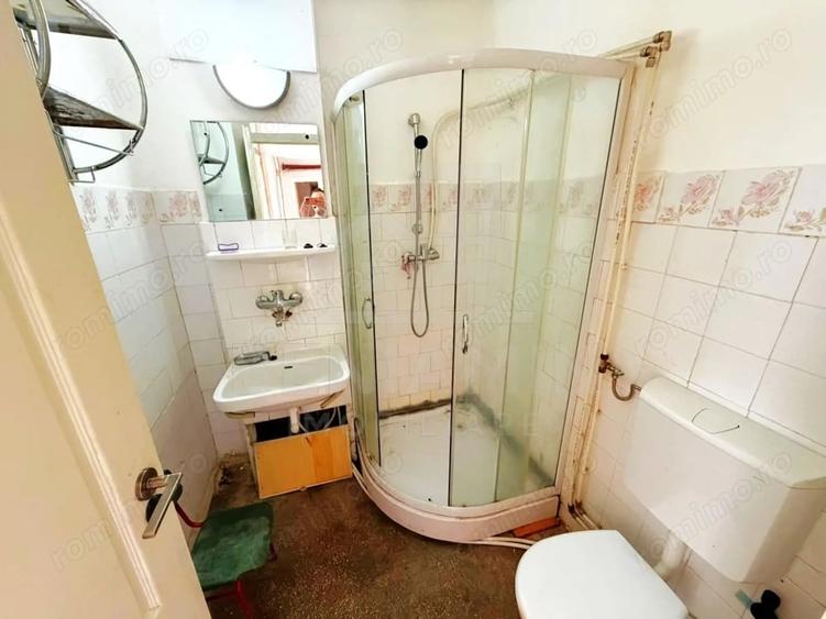 Apartament 4 camere decomandat - Spitalul Judetean - 80mp -1983 - 7