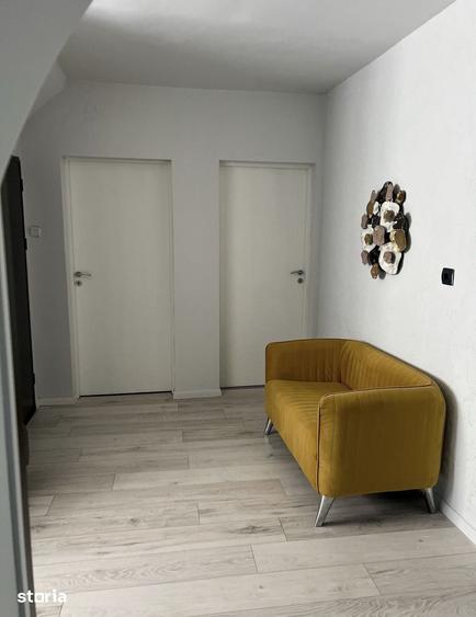 Apartament cu 4 camere decomandat în Ion Creangă