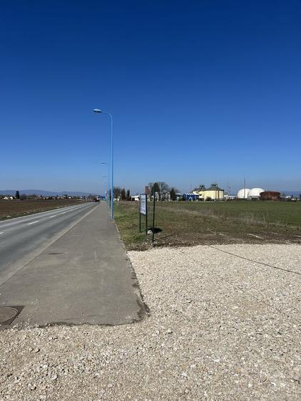 Teren de 8112 mp, în Bartolomeu