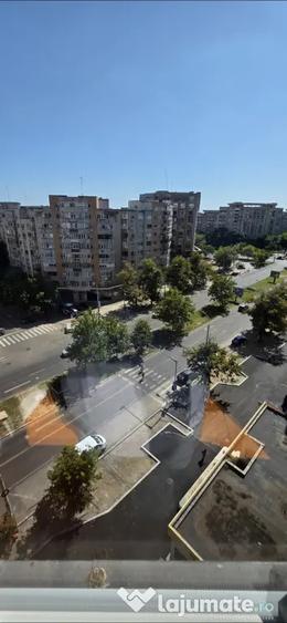 Apartament cu 2 camere decomandat în 13 Septembrie
