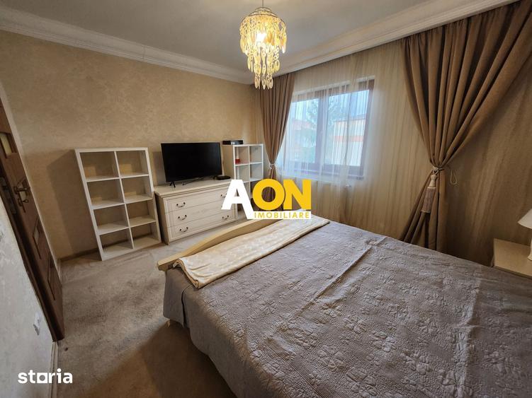 Apartament cu 3 camere în Cetate