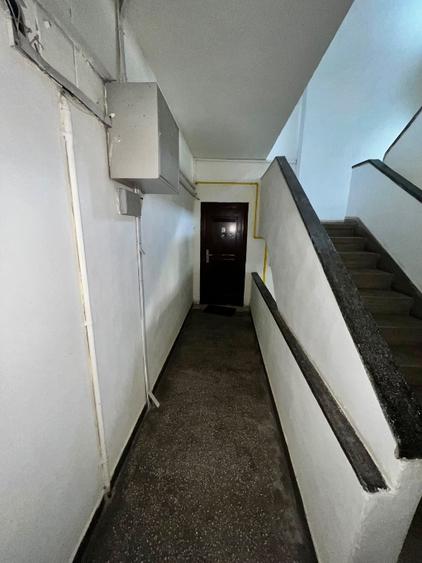 Apartament cu 2 camere decomandat în Moroasa 1