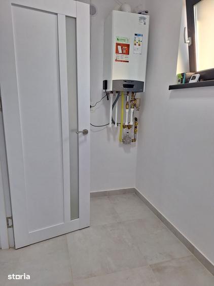 Casă cu 4 camere cu Teren 550 Mp în Central
