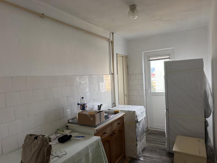 Apartament cu 3 camere decomandat în Mihai Viteazul