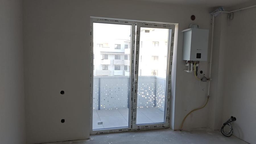 Apartament cu 3 camere semidecomandat în Apahida
